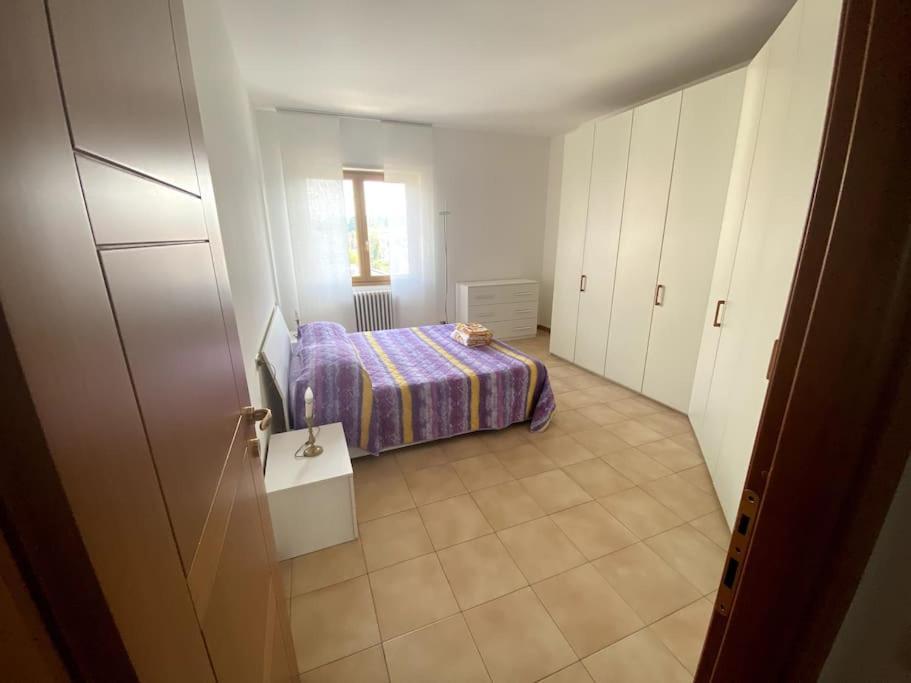 King Bed Panoramic & Free Parking Apartment